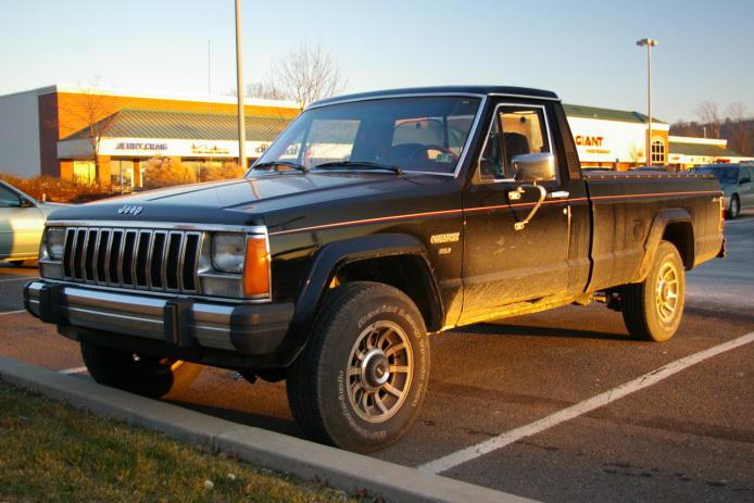 Jeep comanche mj